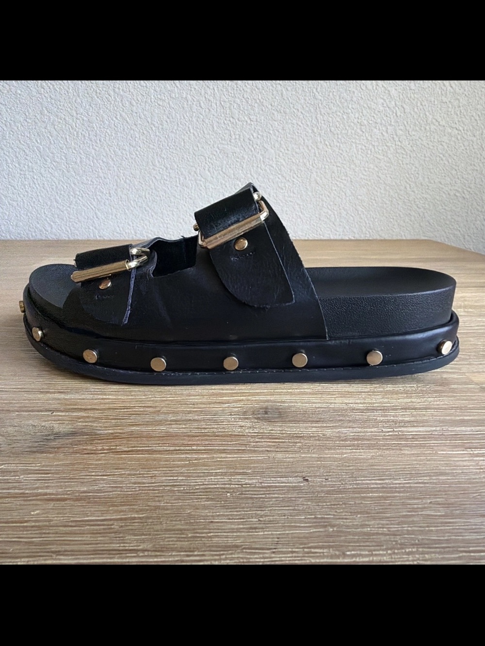 BCBG Platform Sandals  Generation Bamba Women's Size 9.5 Black with Gold Studs - Picture 2 of 12